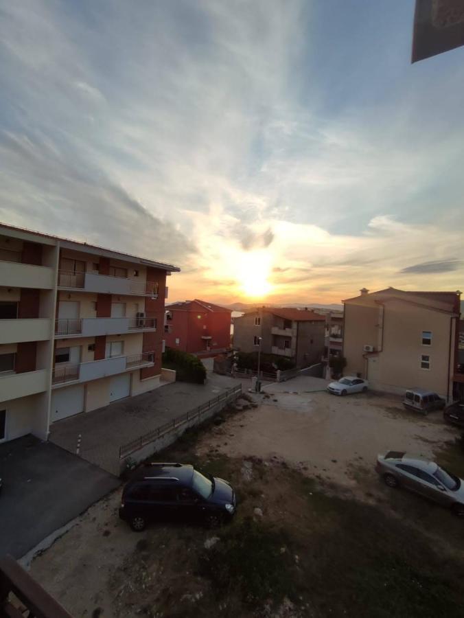 Apartments Villa Anna Podstrana Esterno foto